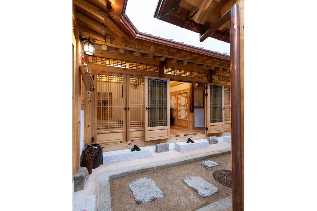 Bukchon Daon Hanok Guesthouse-10