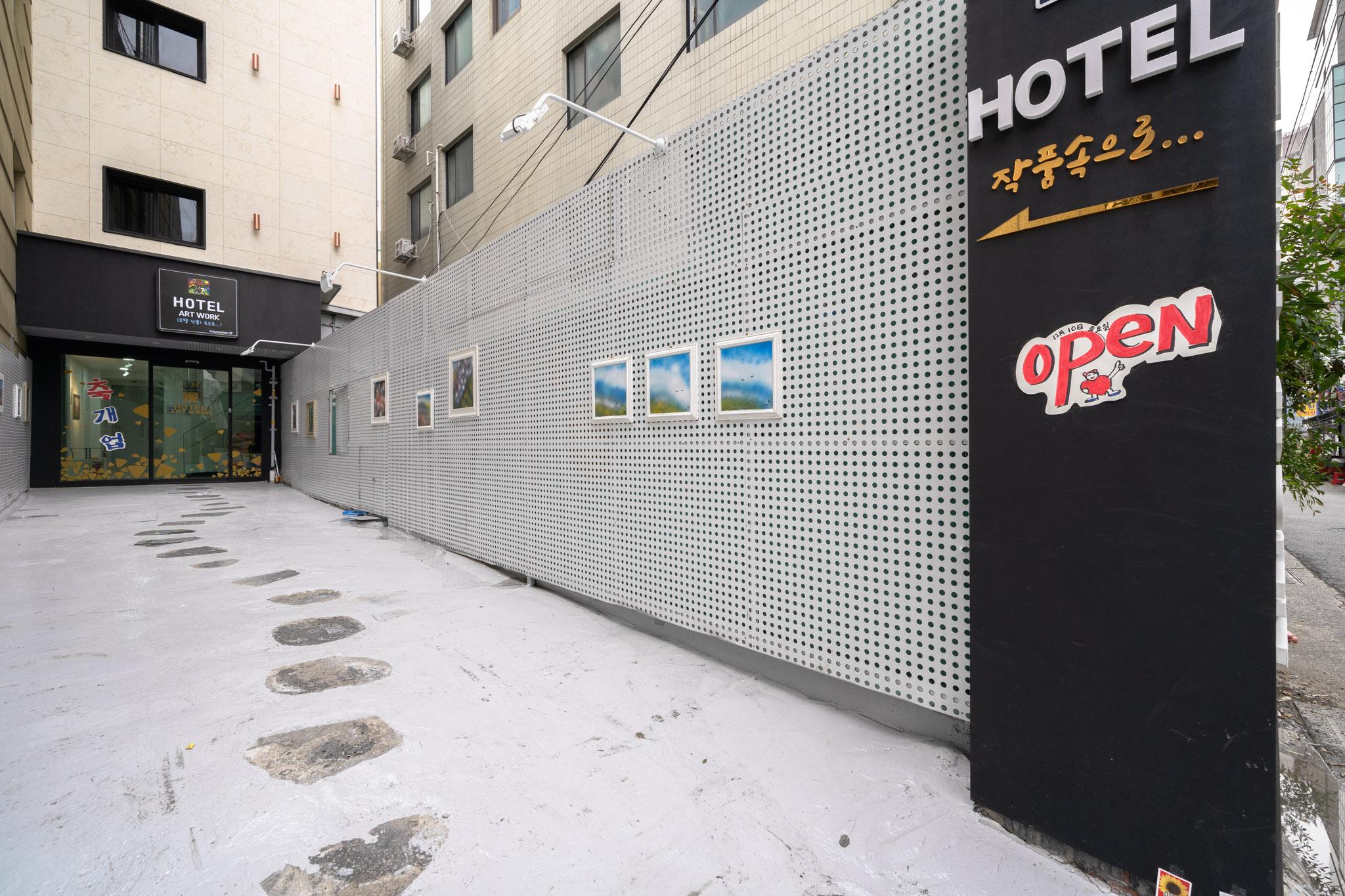 Busan Seomyeon Hotel Artwork-12