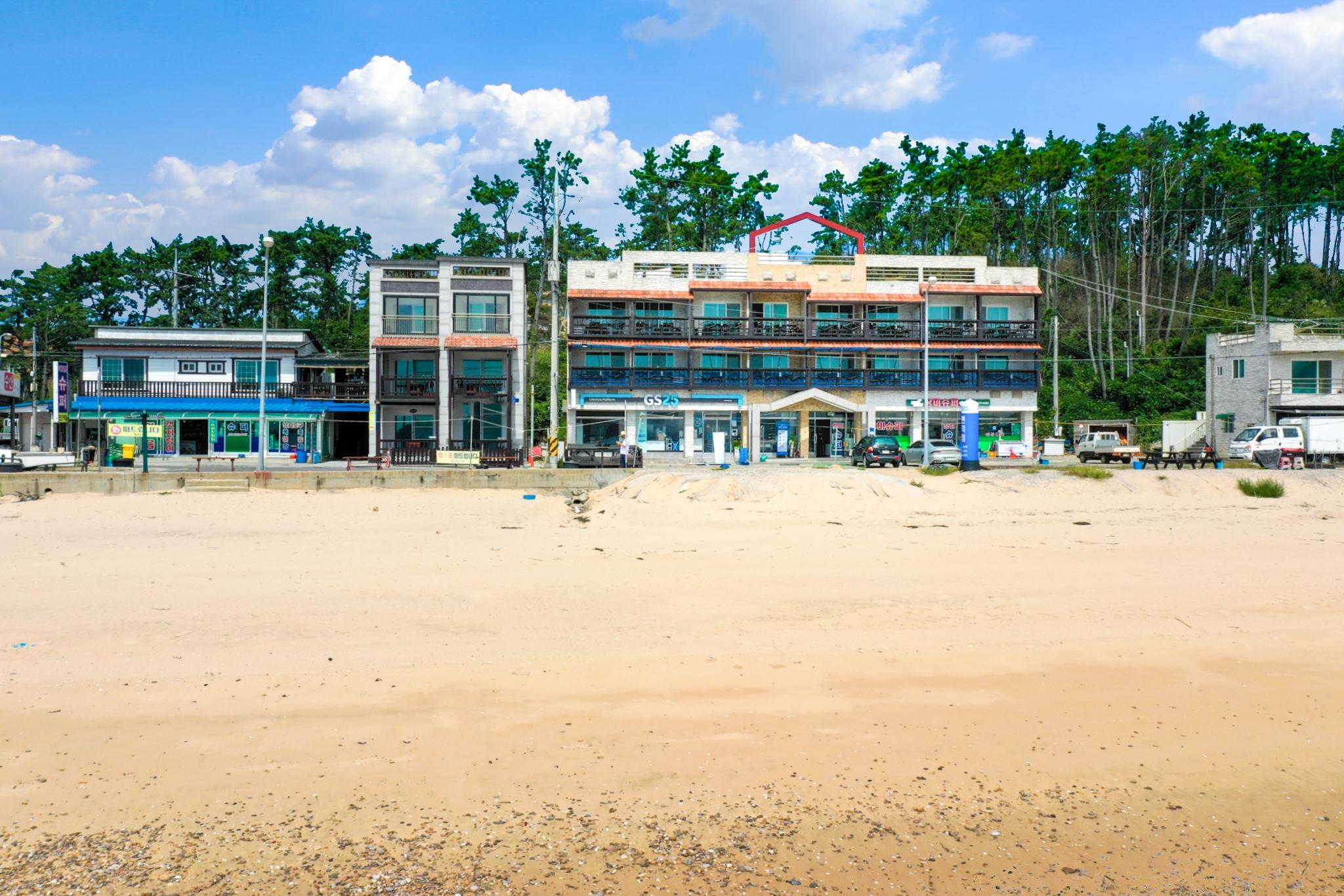 Taean Rose Pension