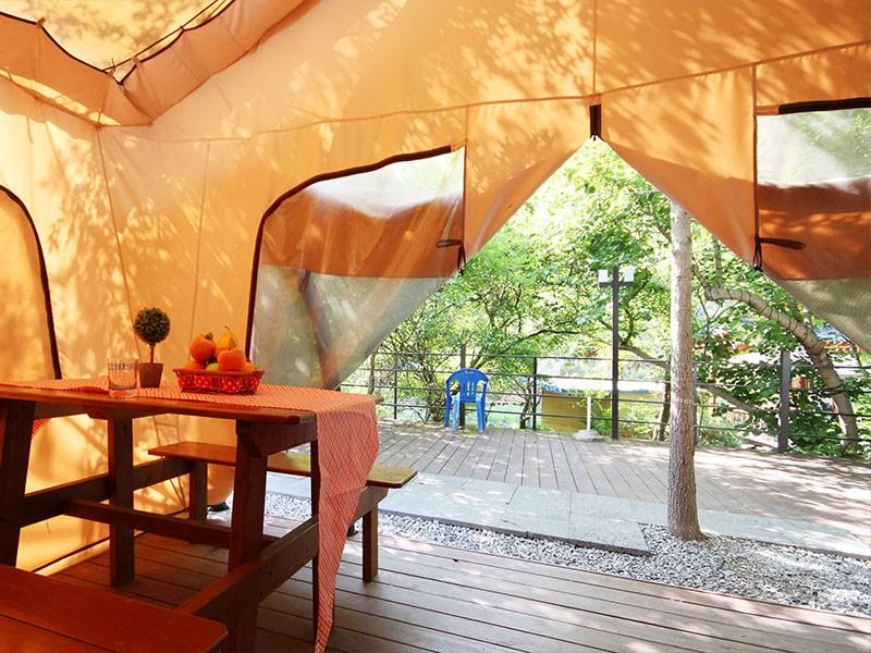 Hongcheon Coco Vivaldi Glamping Caravan