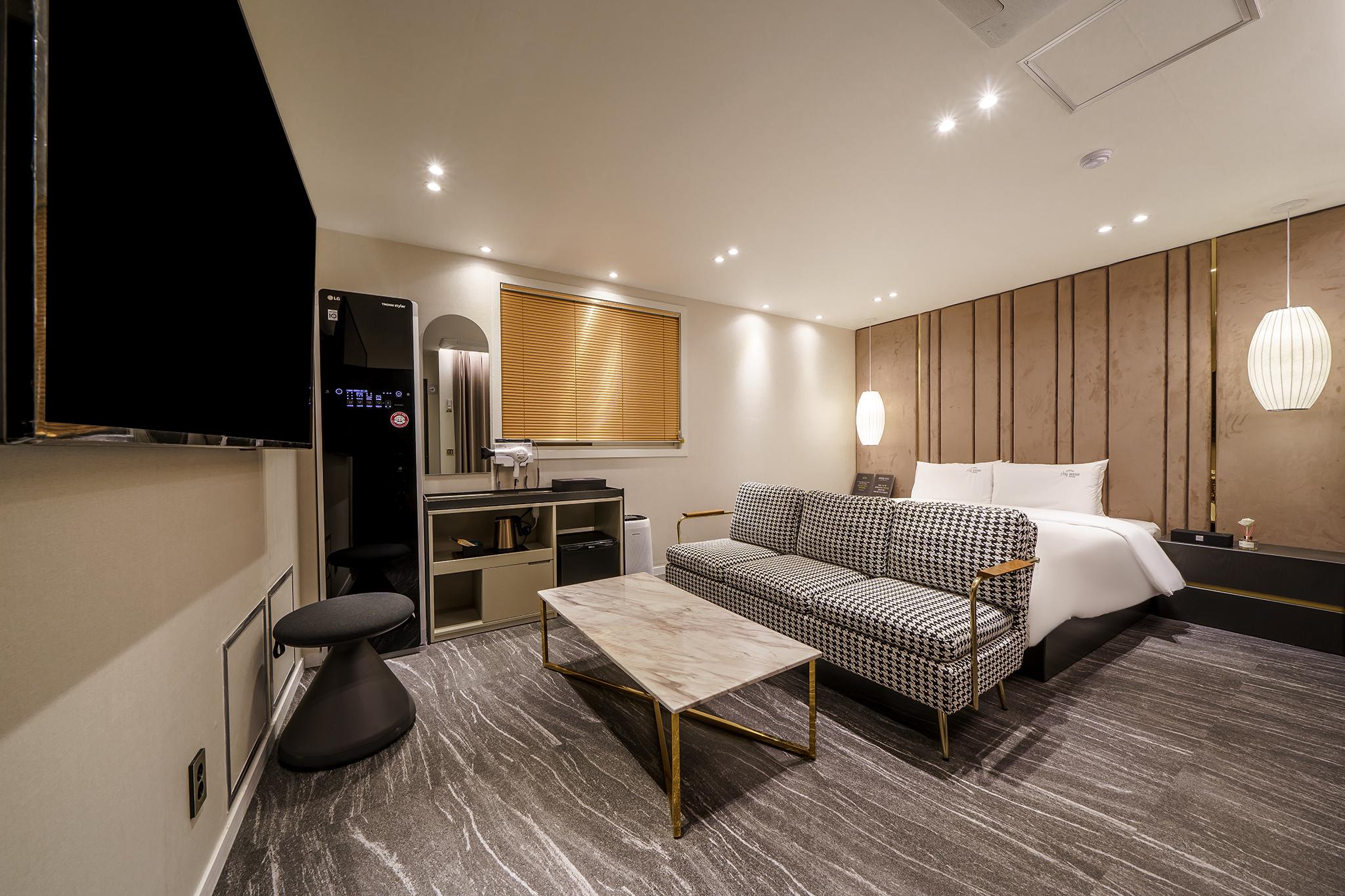 Busan Yangjeong Stay Avenue Hotel
