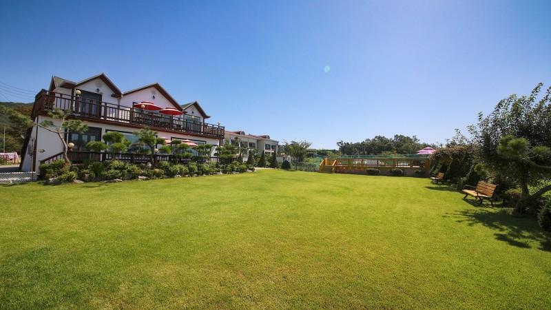 Ganghwado Gold Sunset Pension-22