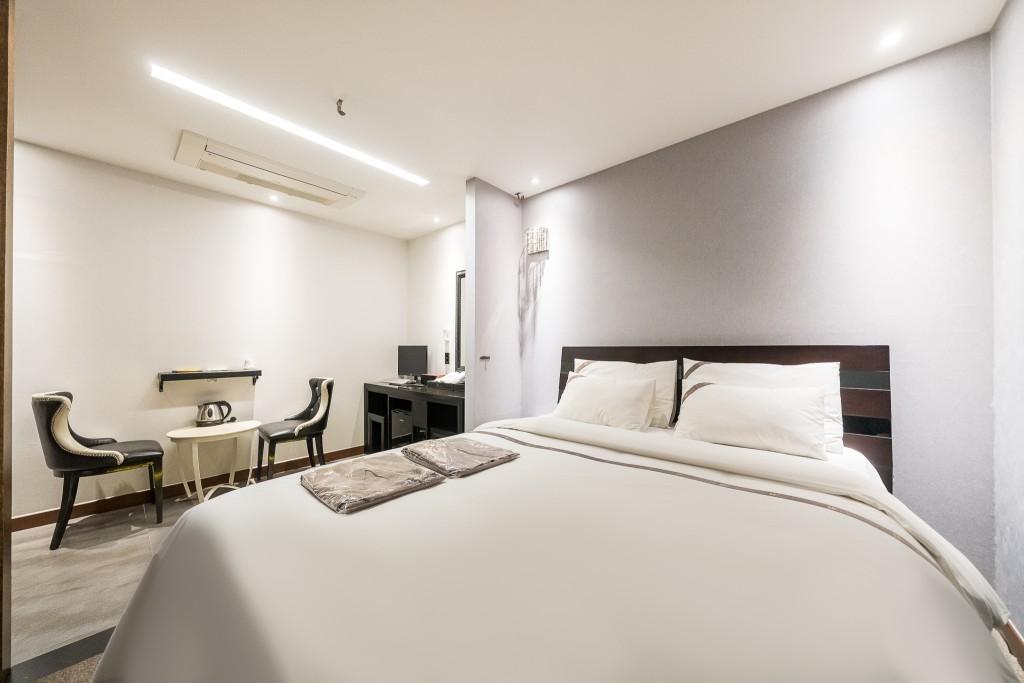 Wolmido W Tourist Hotel-19