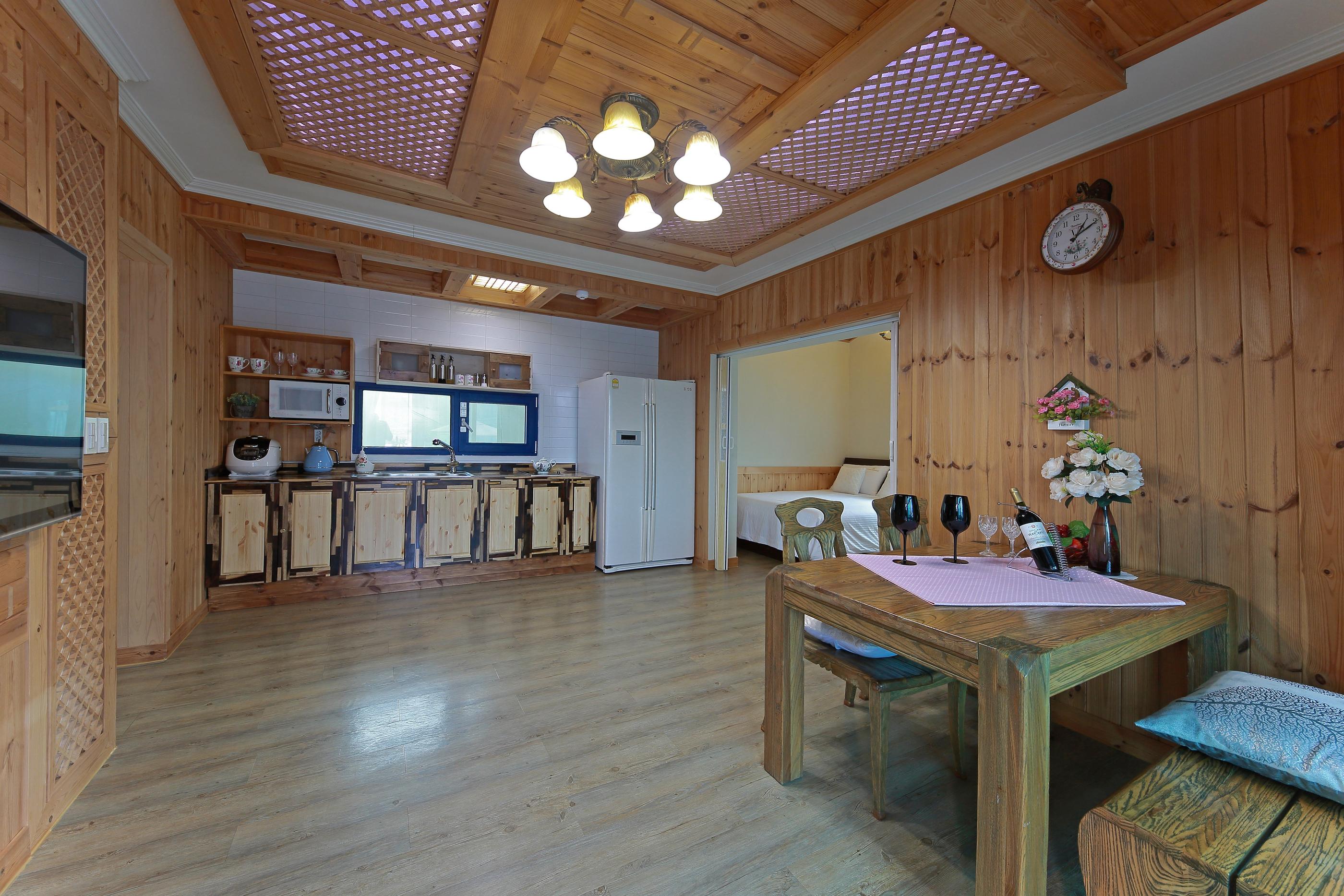 Gyeongju Gadeukhan Jeongwon Pension-16