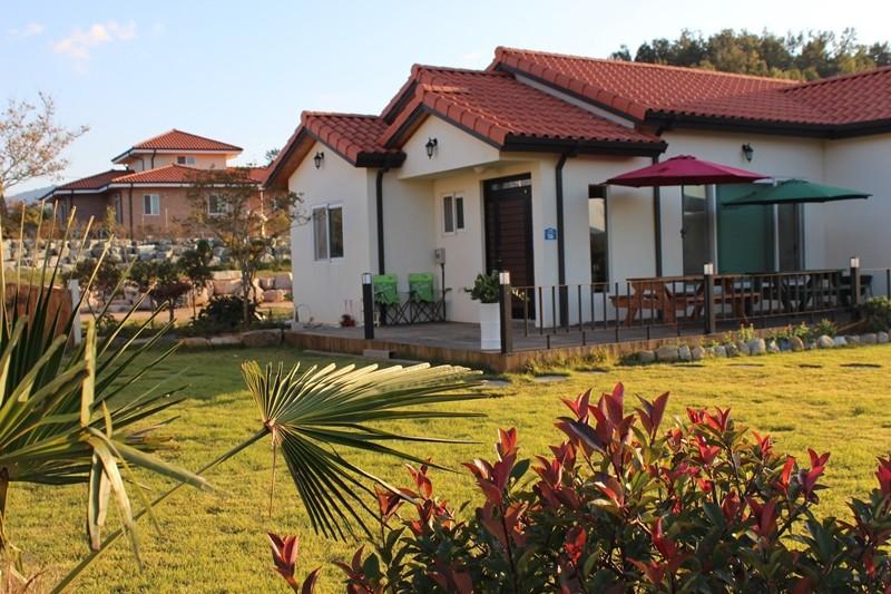 Haenam Ttangkkeunmaeul Hwigelri Pension