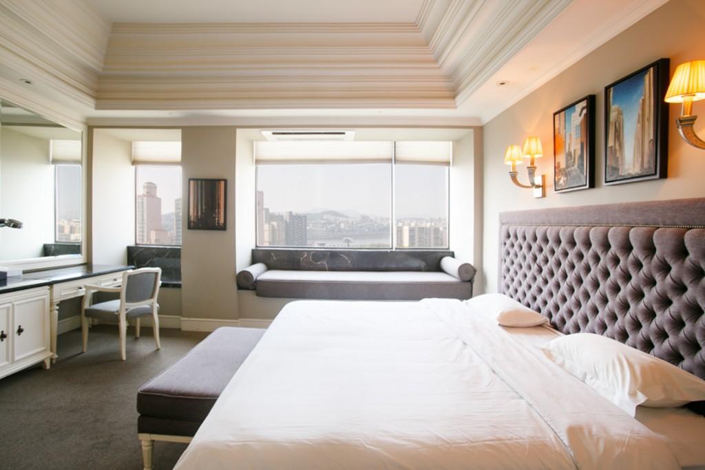 The Riverside Hotel-3