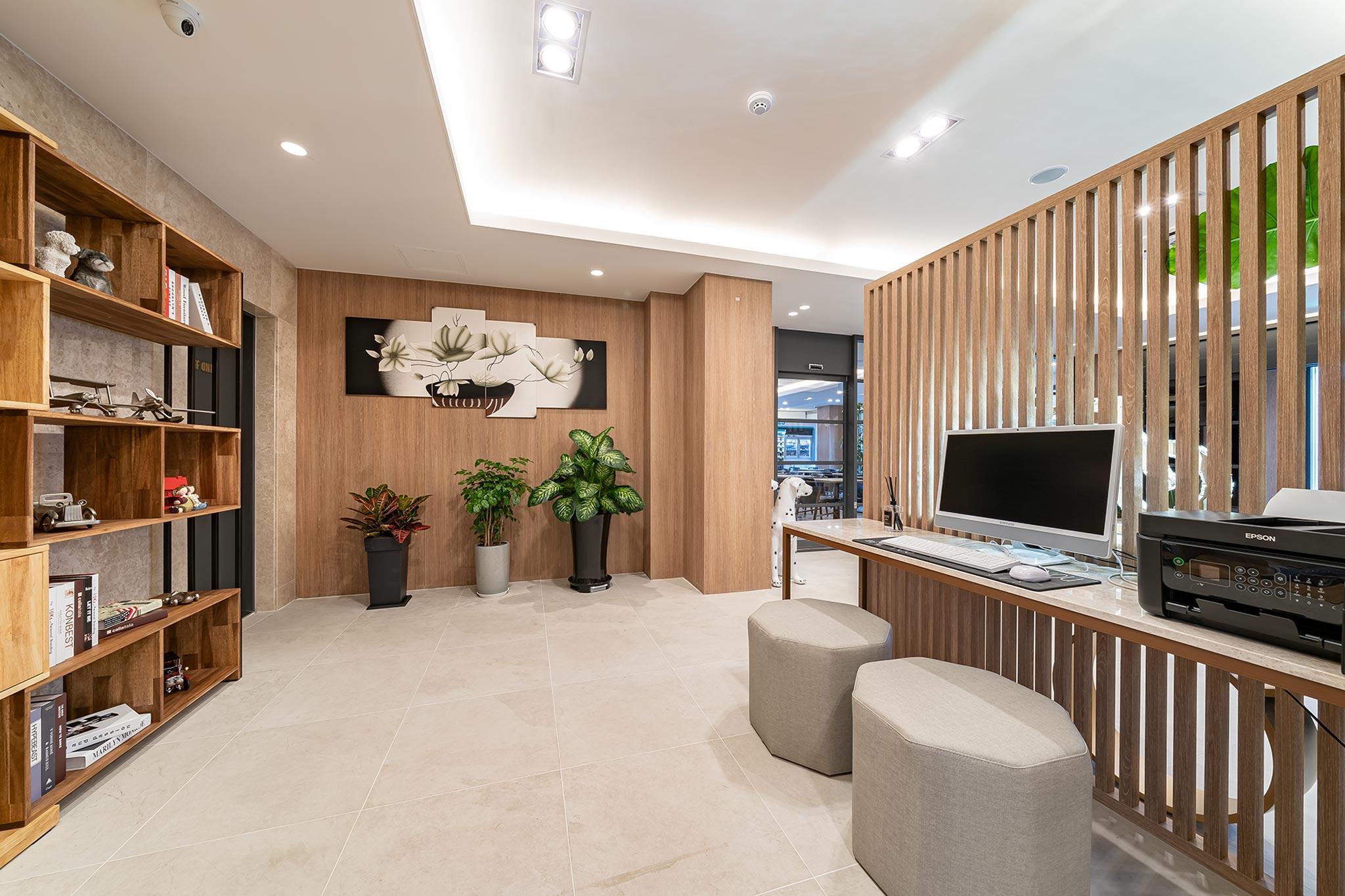 Brown Dot Suwon City Hall(Olympic Park)-8