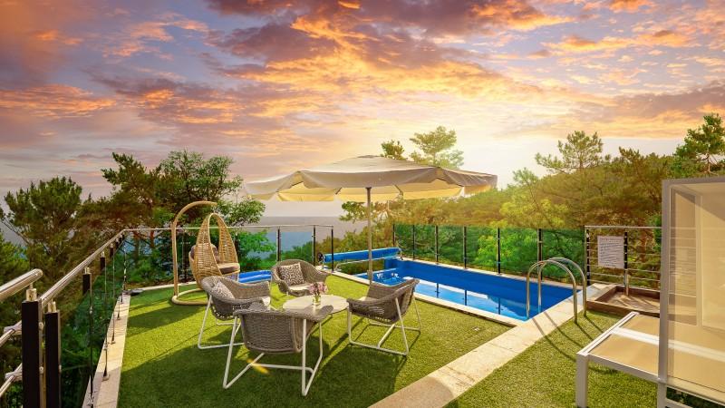 Daebudo (Yeongheungdo) Sleep Pool Villa-4