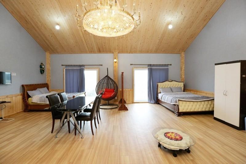 Taean (Anmyeondo) Seaman House Pension