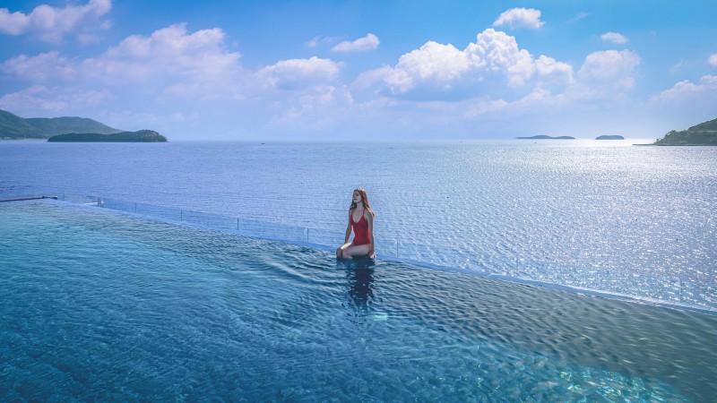 Yeosu Stone Island Pool Villa