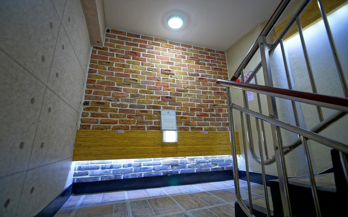 Ghamyoungroo Hanok Hotel-14