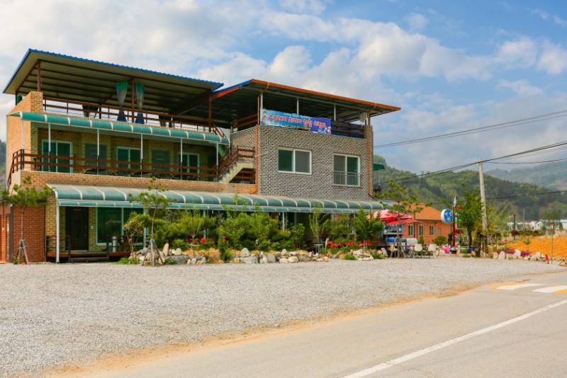 Gapyeong Sagyejeol Pension