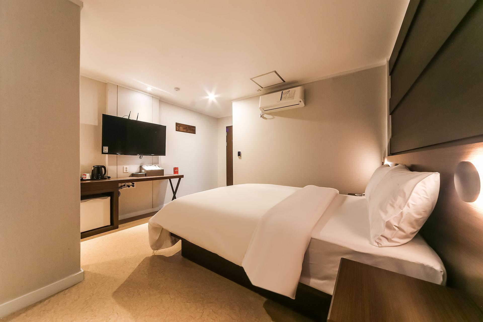 Geojedo Jangseungpo Hotel Carara