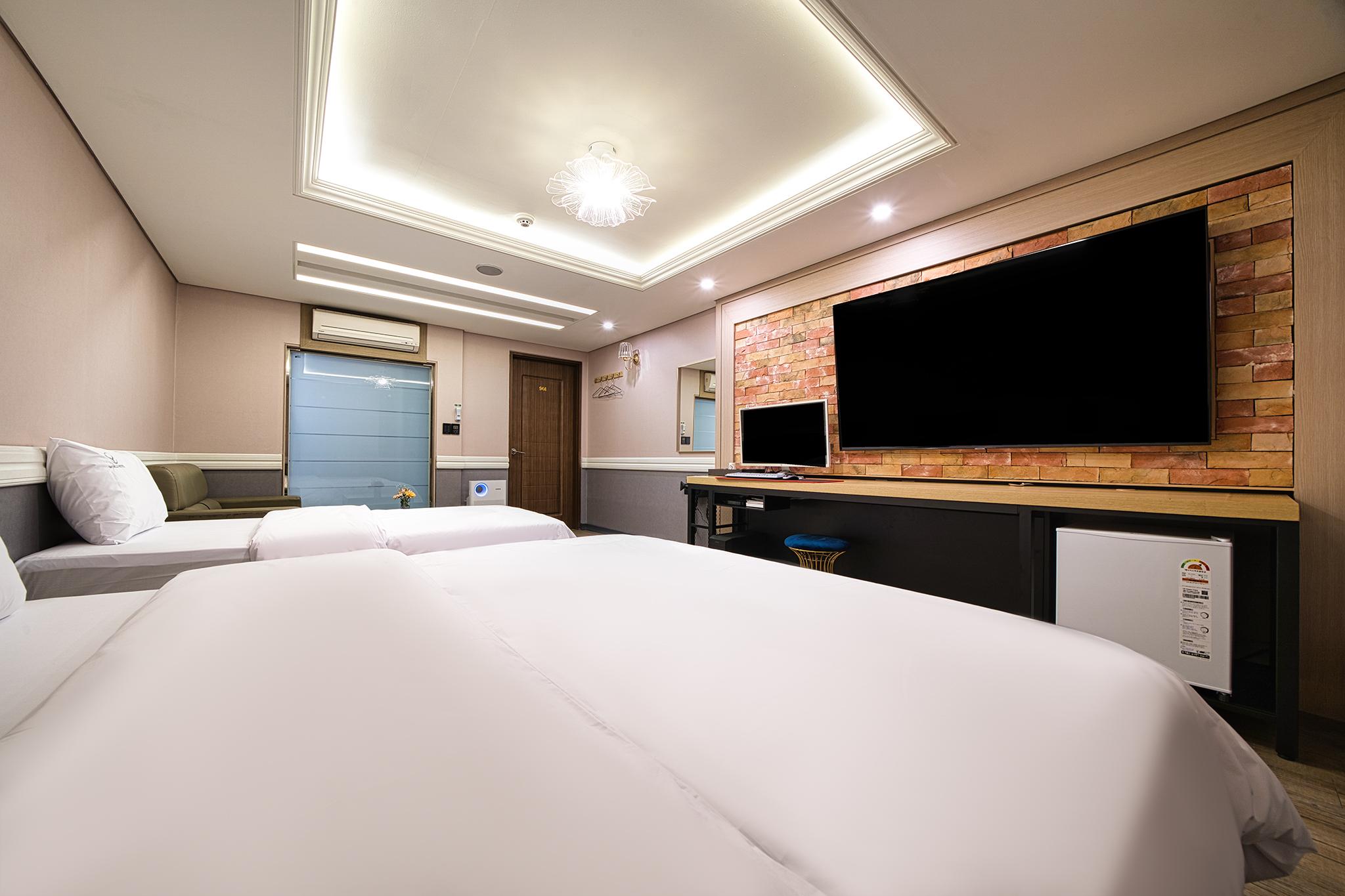 Mars (Hyangnam) World Tourist Hotel-5