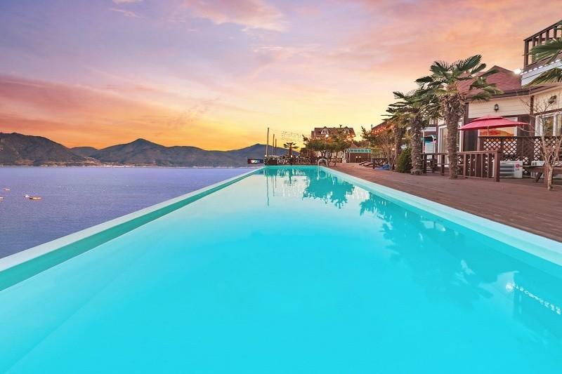 Namhae Harbor Cruise Resort Pool Villa