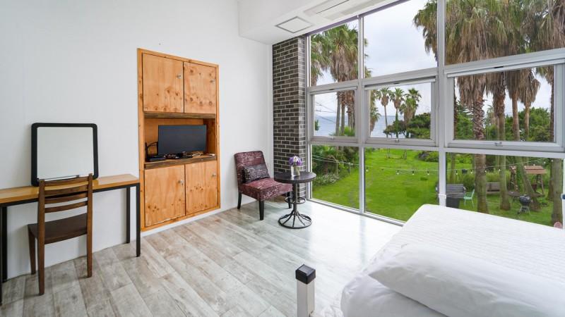 Seogwipo Halibut House Pension