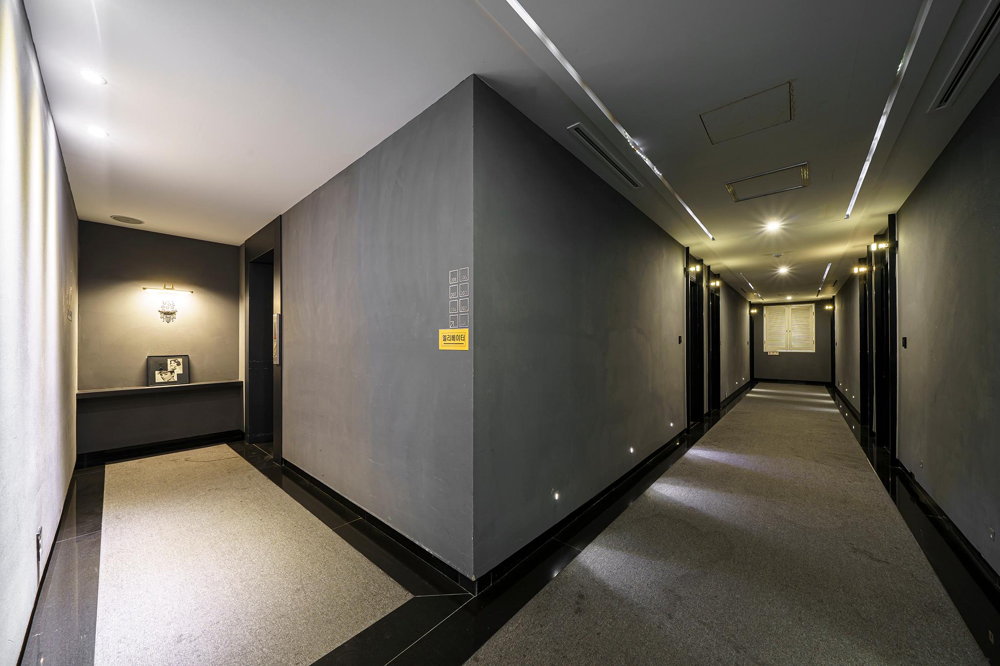 Pyeongchon Hotel Avenue 186-5