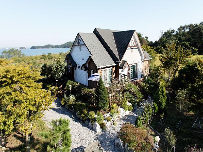 Taean (Anmyeondo) Pension ing