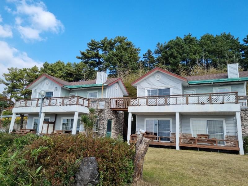 Seogwipo Millennium Umville Pension
