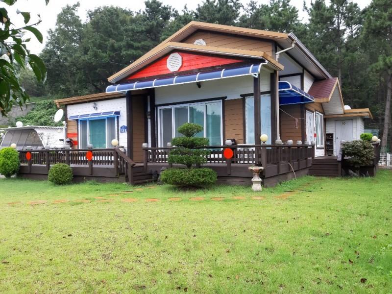 Daebudo (Yeongheungdo) Daebaline Pension