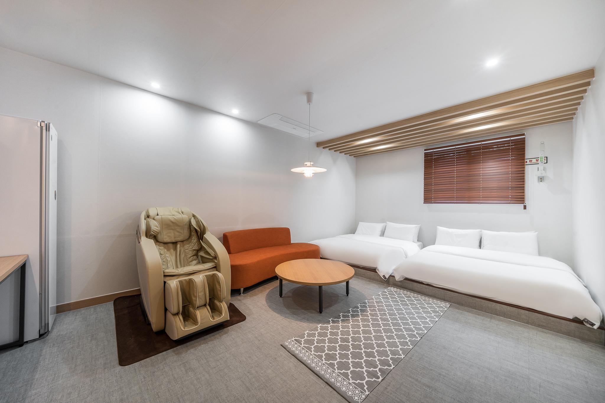 Changwon Uichang Brown Dot Changwon Buk-myeon Branch