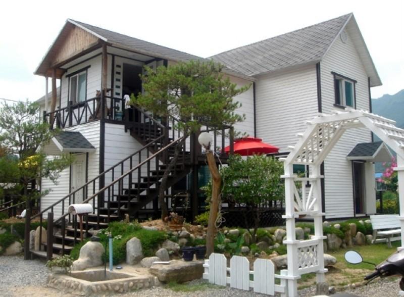 Pyeongchang Riverside Memories Pension