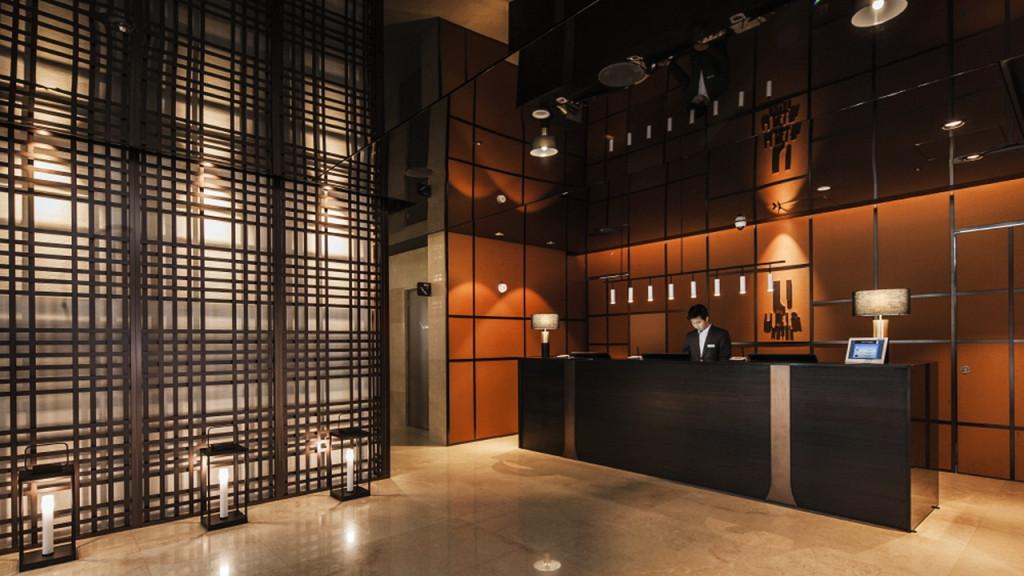 Hotel Uri&-9