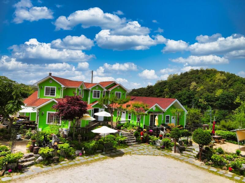 Cheolwon Marronier Pension