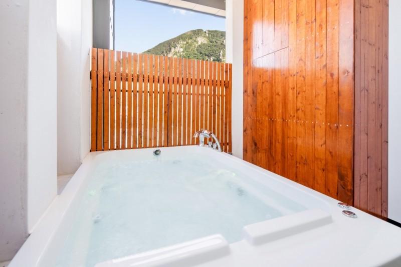 Seogwipo Healing Spa Pension