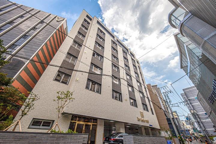 Busan Dongrae Den Basta Hotel
