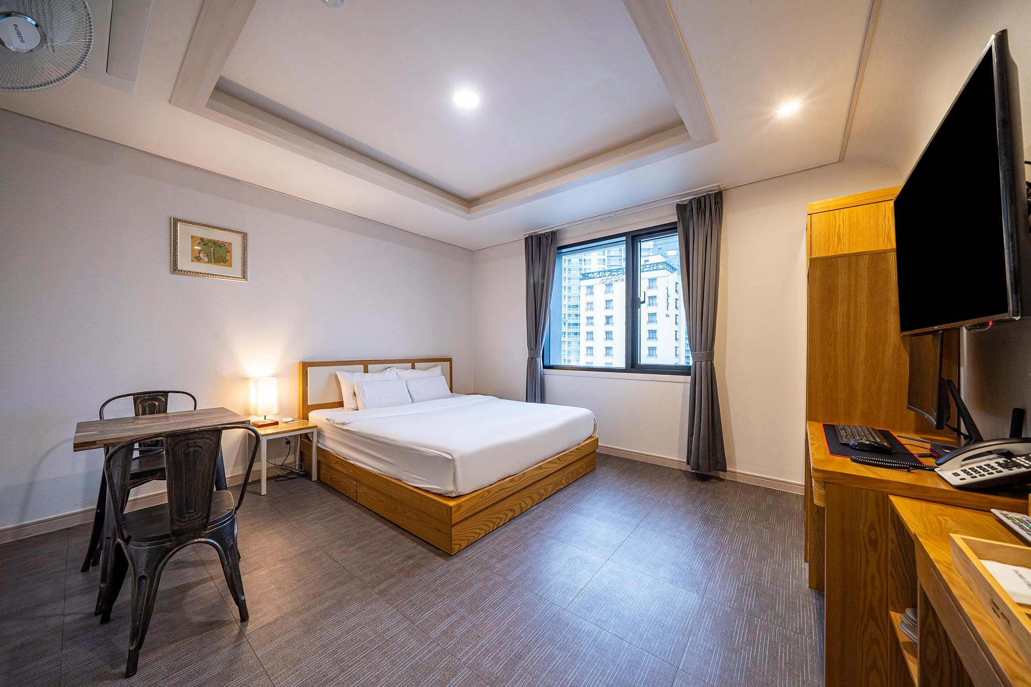 Changwon Masan Hotel Amor