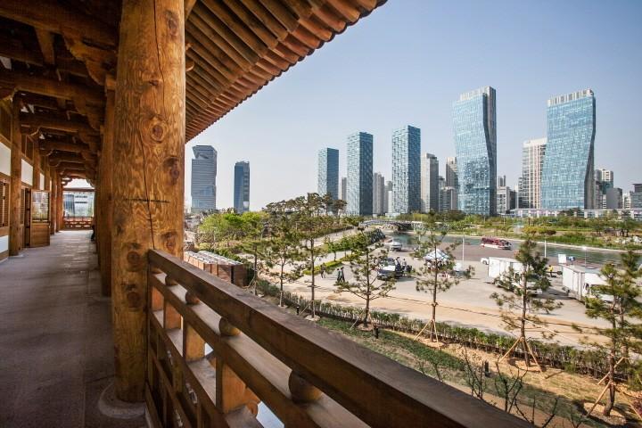 Gyeongwonjae by Walkerhill-23