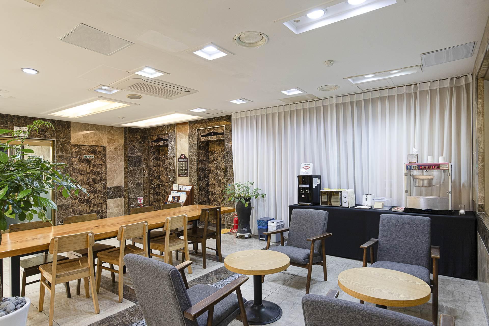 Hotel Airport June-17