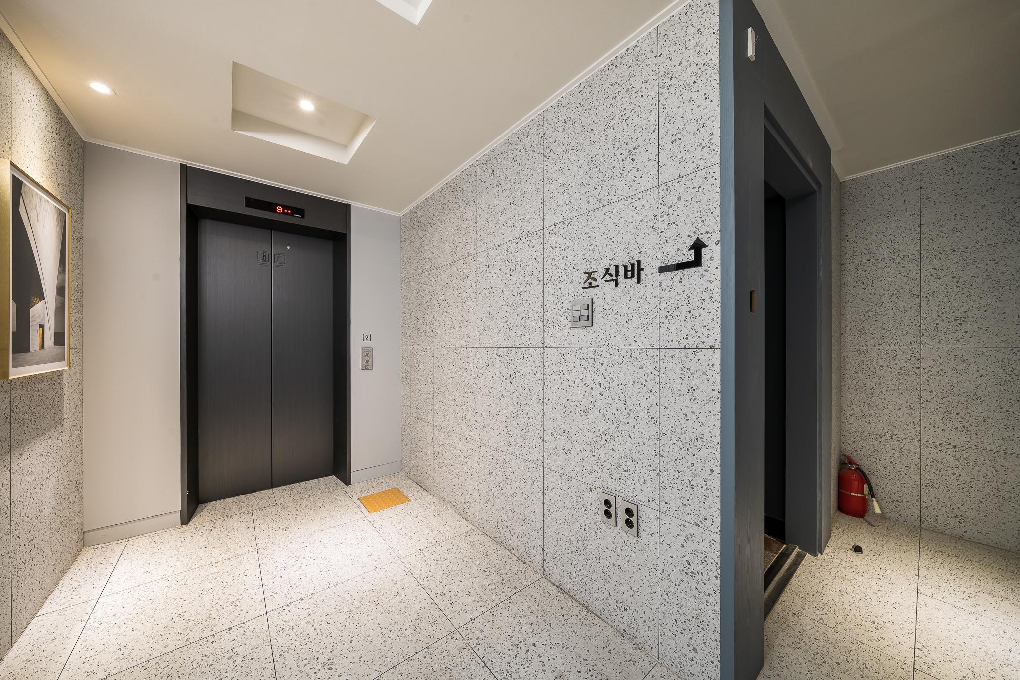 Busan Seomyeon French Code-29