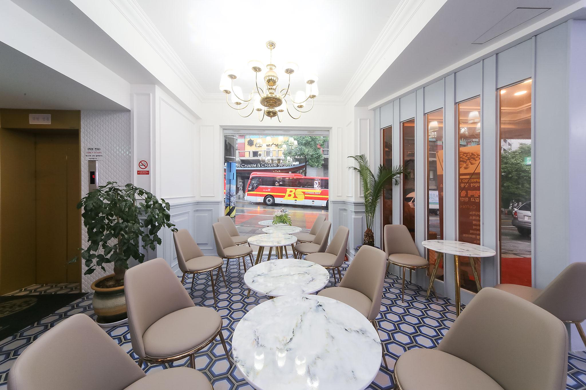 Busan Yeongju-dong Hillside Hotel-15