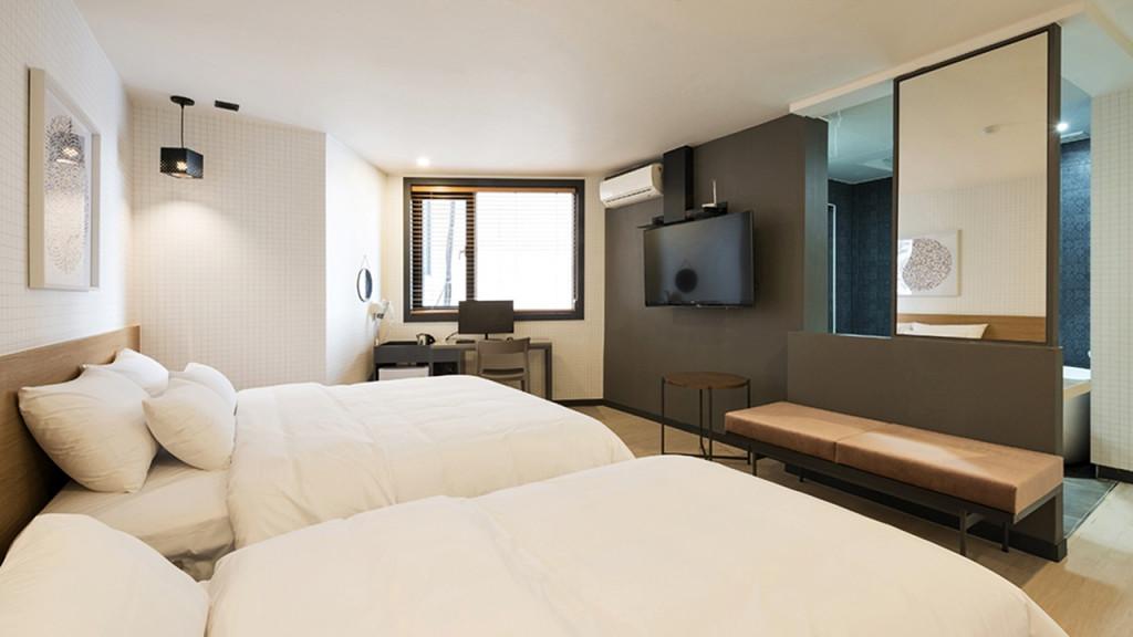 Busan Yonghodong NO. 25-12