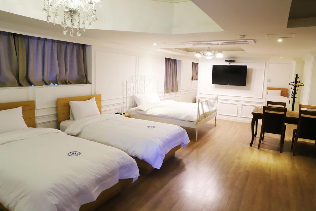 Busan Yeongju-dong Hillside Hotel-7