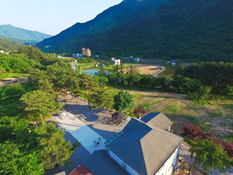 Gapyeong Primavera Pension-11