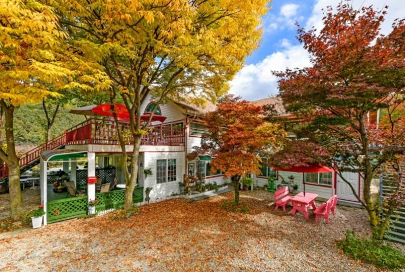 Gapyeong Flower Muji Pension (near the valley)-69