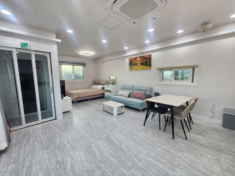 Goseong Dongho Pension