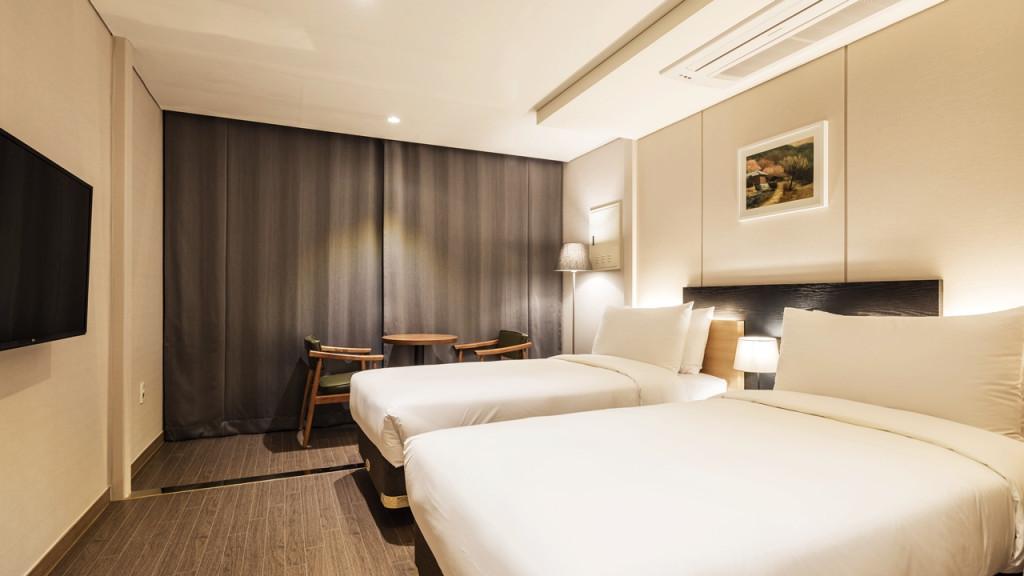 The First Stay Hotel-3