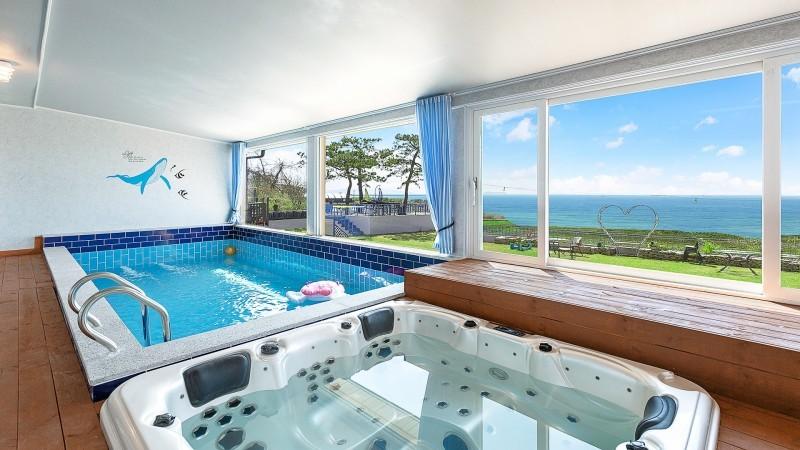 Ganghwado Florance Pool Villa