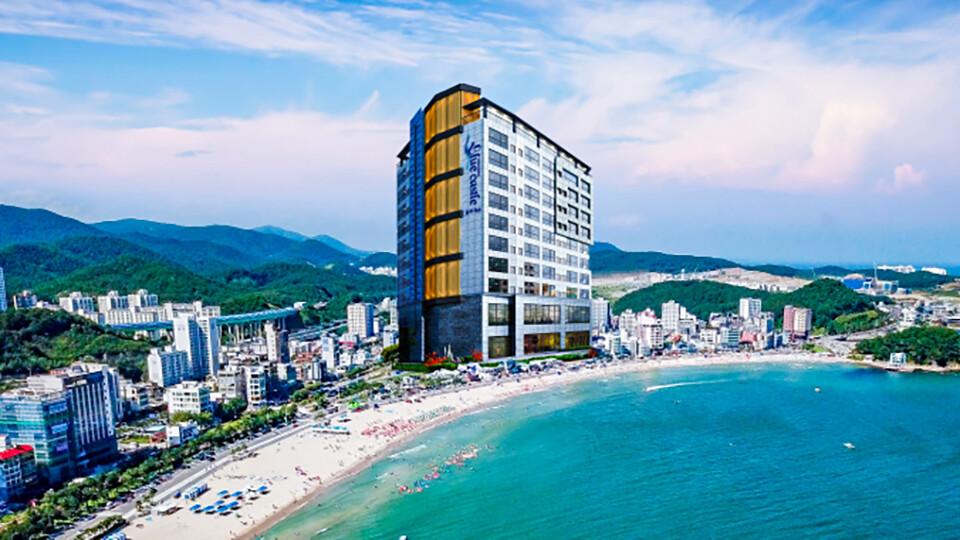 Blue Castle Hotel