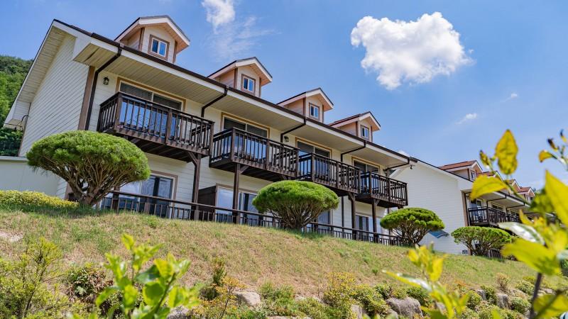 Hwacheon Sancheoneo Pension (7 divisions)