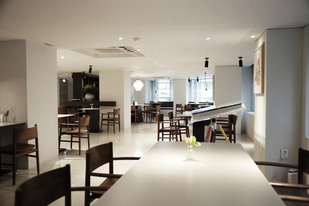 Prince Hotel Myeongdong-16