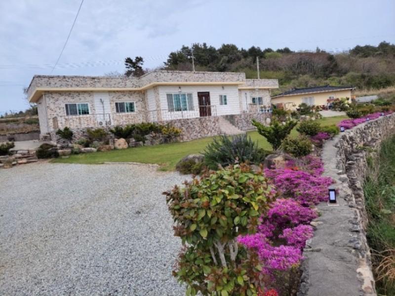 Wando Cheongsando Yeonjo Pension