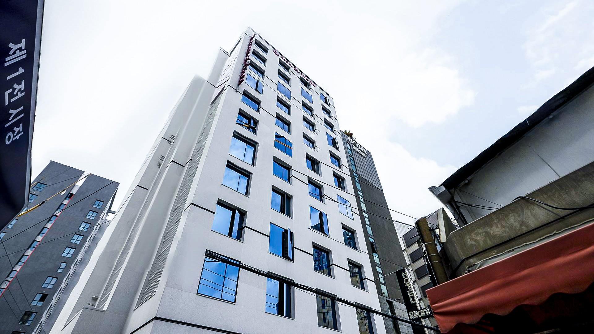 Hotel K-world