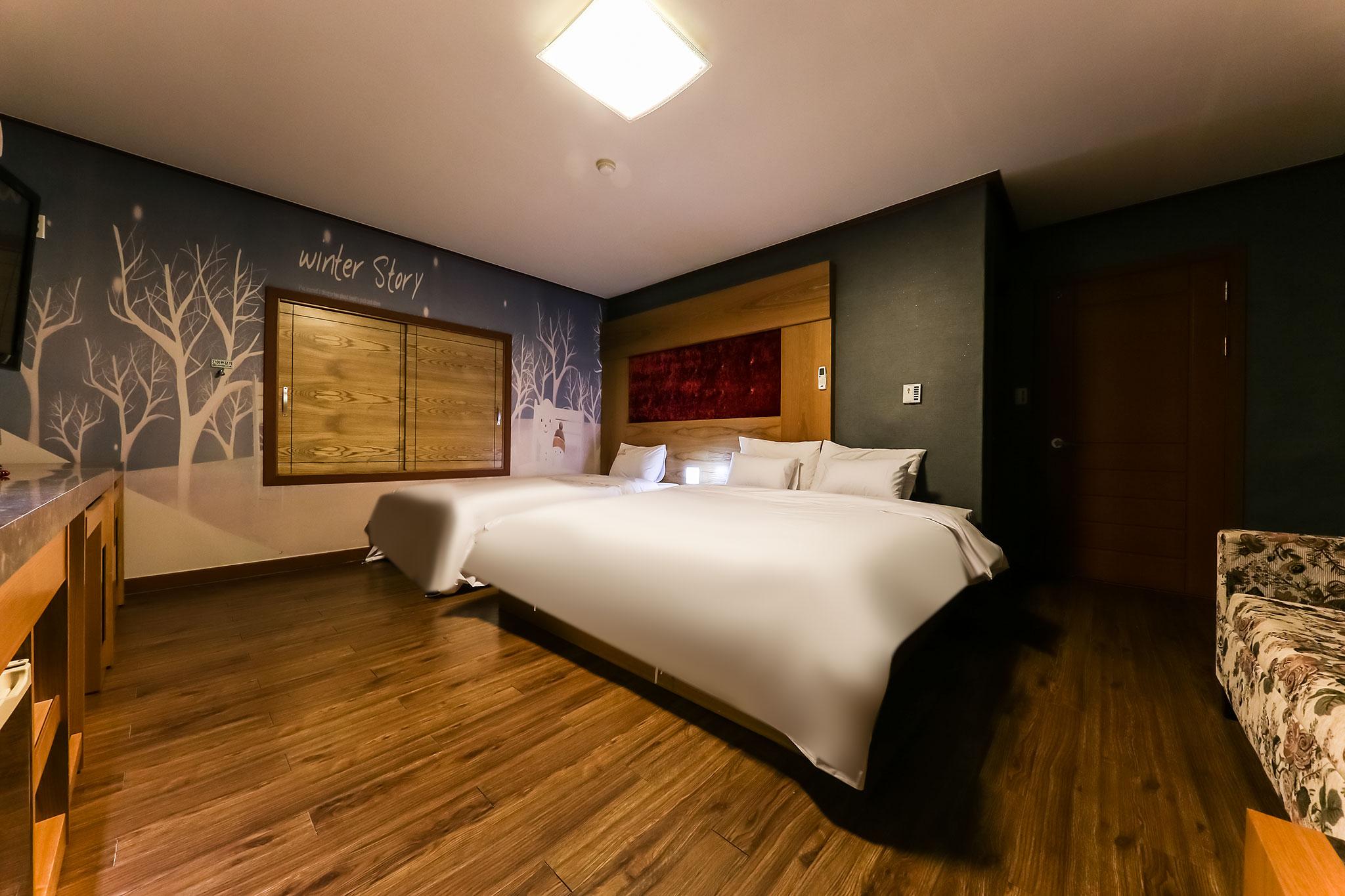 Cheongju Chojeongyaksu S