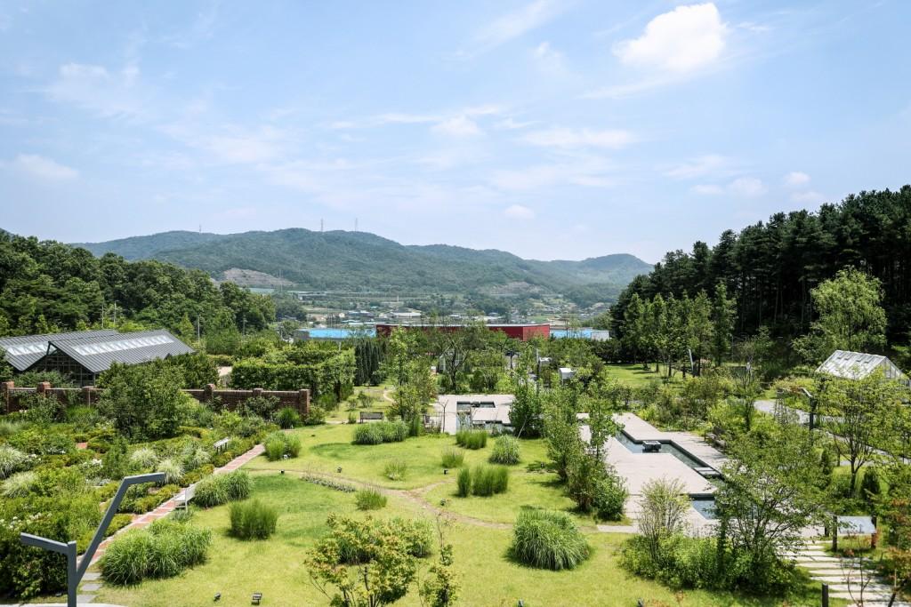 Eden Paradise Hotel Icheon-48