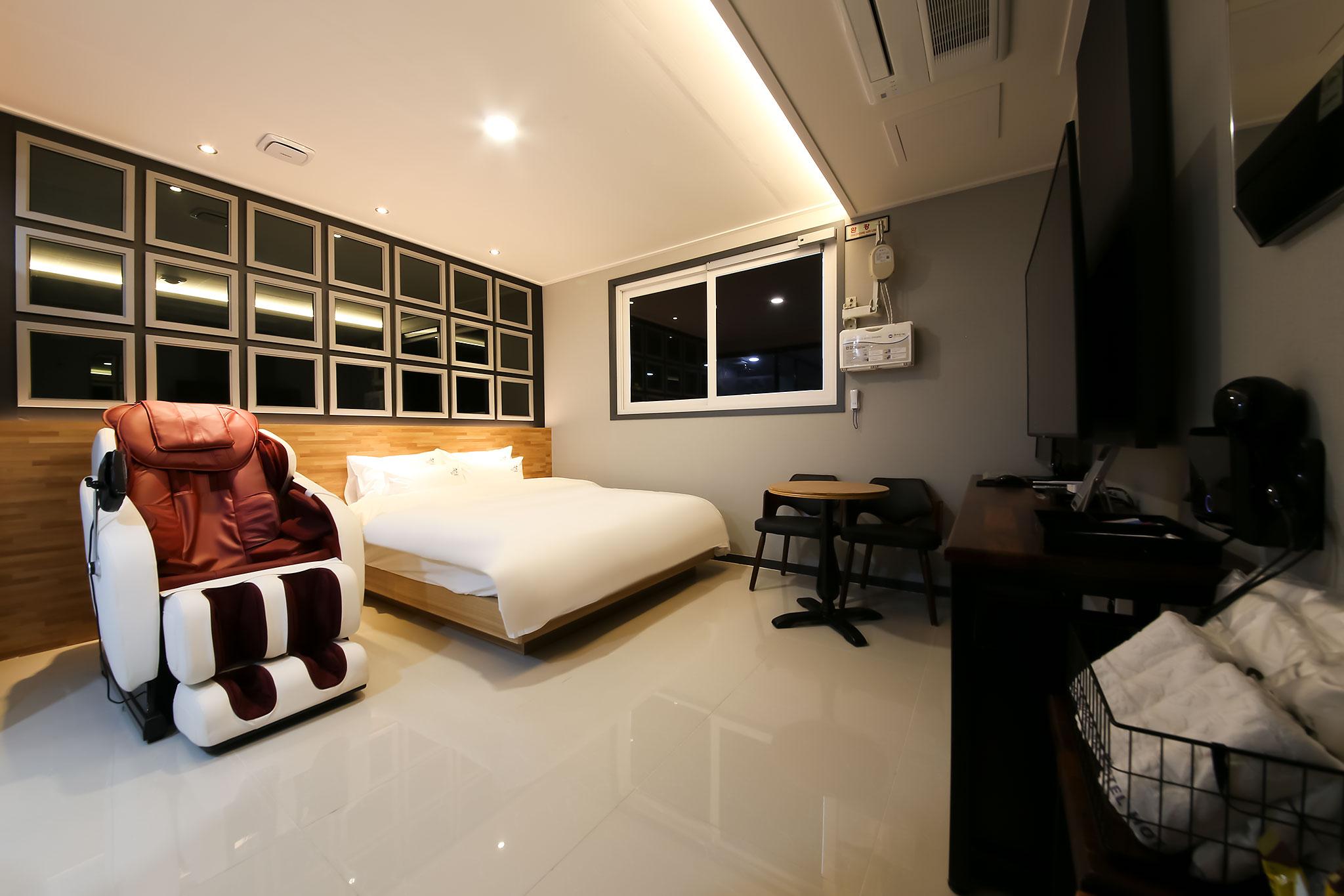 Jinju Hotel Hot